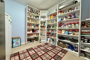 Walk In Pantry- click for photo gallery